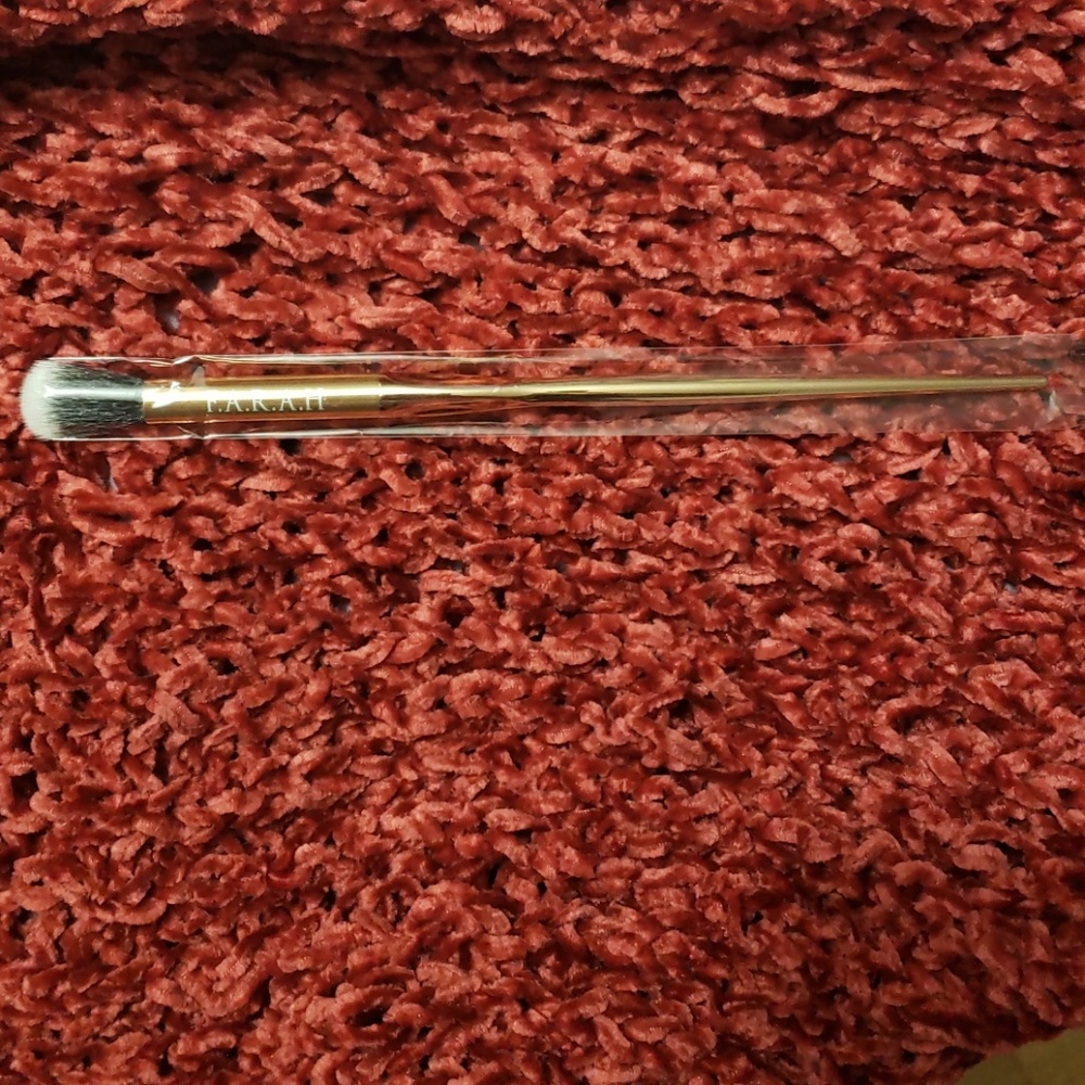 Eyeshadow brush